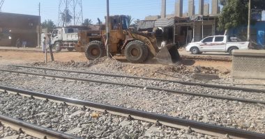 السكة الحديد تغلق مزلقان النيل خط ميت غمر الزقازيق 4 أيام لأعمال التطوير