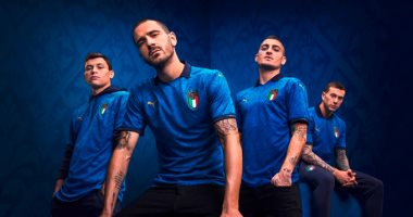 إيطاليا تكشف عن القميص الأساسى قبل منافسات دوري الأمم الأوروبية