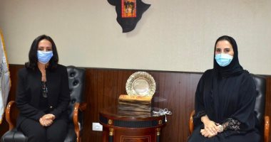 رئيسة القومى للمرأة تستقبل مريم خليفه الكعبي نائب رئيس بعثة الإمارات