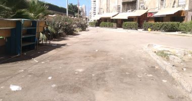 الرصد البيئى ترفع القمامة من أمام مساكن ضباط مصطفى كامل بالإسكندرية
