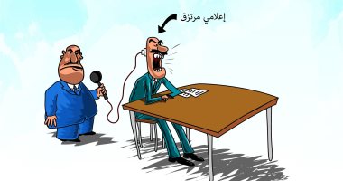 كاريكاتير صحيفة سعودية.. الإعلاميون المرتزقة يبثون سمومهم فى عقول المشاهدين