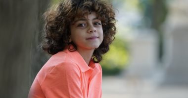 الطفل الفلسطينى زين أبو دقة يهدى أغنية "شوارع بيروت" لشعب لبنان.. فيديو