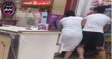 كويتيون يعتدون بالضرب على مصرى بمنطقة الفحيحيل ويوثقون الواقعة بالفيديو