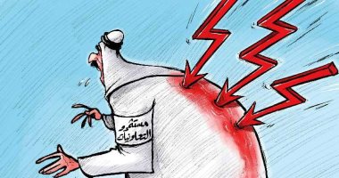 إيجارات فترة الإغلاق طعنة فى ظهر مستثمري التعاونيات بكاريكاتير صحيفة كويتية