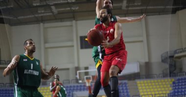 الأهلى يفوز على القاهرة فى بطولة المنطقة لكرة السلة 