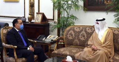 سفير البحرين يؤكد دعم المملكة لأى إجراء تتخذه القاهرة لصيانة الأمن القومي