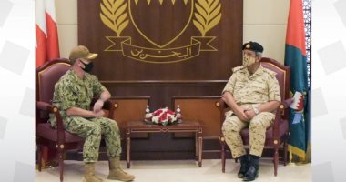 قائد دفاع البحرين يبحث مع قائد القوات البحرية الأمريكية العلاقات الثنائية