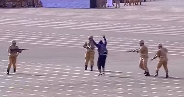 فيديو آخر مسخرة .. التدريبات العسكرية للجيش القطرى على واحدة ونص