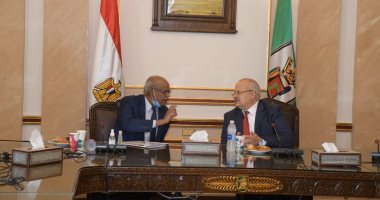 رئيس جامعة القاهرة يبحث مع السفير السودانى بالقاهرة ترتيبات عودة فرع الخرطوم