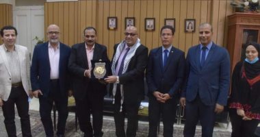  مسئول شؤون الجامعات بسفارة فلسطين بالقاهرة يزور جامعة بنها 