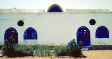 محافظ أسوان يوجه بإنشاء مدرسة لتلاميذ قرية فارس بتكلفة 9 ملايين جنيه.. صور