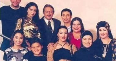 رانيا يوسف تستعيد ذكريات مسلسل عائلة الحج متولى بصور منذ 20 سنة