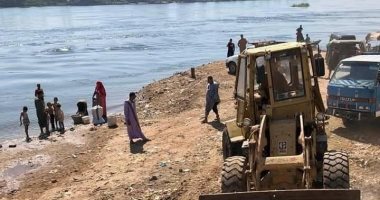 الرى تنفذ 6 قرارات إزالة تعديات على مجرى نهر النيل فى أسيوط.. صور