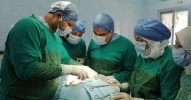 4 عمليات جراحية وفحص 28 سيدة بالشرقية ضمن مبادرة دعم صحة المرأة.. صور 