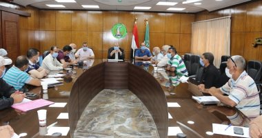 سكرتير عام محافظة المنوفية يعقد اجتماعا لبحث سبل تطوير العمل بإدارة الأزمات