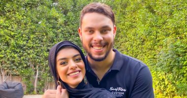 أول ظهور لليوتيوبر أحمد حسن وزوجته زينب بـ الحجاب بعد إخلاء سبيلهما صور اليوم السابع