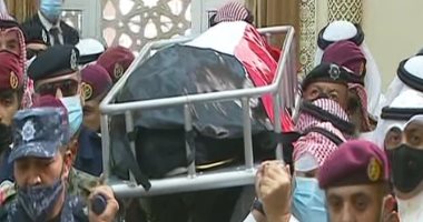 نقل جثمان الشيخ صباح الأحمد إلى مقبرة الصليبيخات ليوارى الثرى