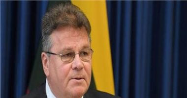 وزير خارجية ليتوانيا يعزل نفسه لمدة أسبوع بعد زيارة ماكرون