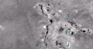 وزارة الدفاع الأذربيجانية تنشر فيديو لقصف صاروخى على مواقع ودبابات أرمينية