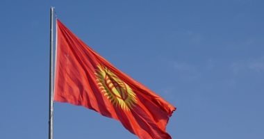 قرغيزستان ترفع حالة الطوارئ مع تعزيز رئيس الوزراء سلطته