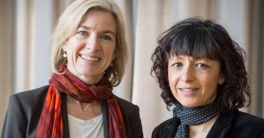 الفائزتان بـ نوبل للكيمياء طورتا علاج جديد للسرطان والأمراض الوراثية