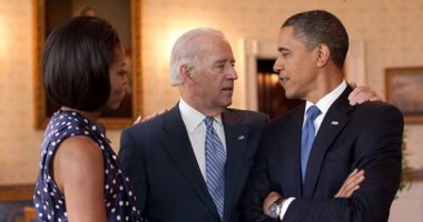 أوباما ينظّم أول تجمّعاته لدعم بايدن على طريقة "درايف إن"