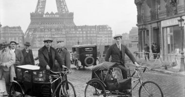 صور تكشف شكل الحياة فى باريس من 100 سنة.. الشوارع هى هى والوشوش اتغيرت