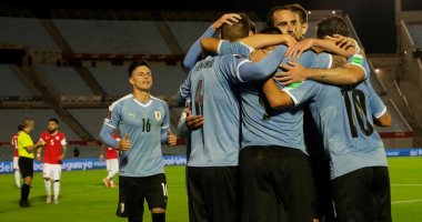 سواريز يقود هجوم أوروجواى أمام الإكوادور بتصفيات كأس العالم 2022