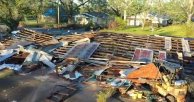 الإعصار "دلتا" يتسبب في خسائر فادحة بولاية لويزيانا الأمريكية.. فيديو 