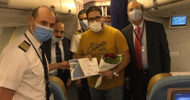 مصر للطيران تهدى 4 ركاب تذاكر مجانية على أول رحلة بين الإسكندرية ودبى