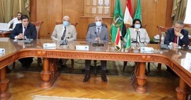 لجنة المجلس الأعلى للجامعات تزور كلية طب أسنان المنوفية لتجهيزها للدراسة