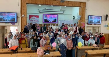 كلية طب بنات الأزهر بالقاهرة تقيم لقاءً تعريفيًّا للطالبات الجدد