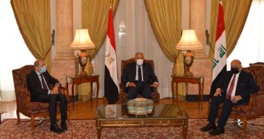 مباحثات بين شكري ونظيريه العراقي والأردني لمناقشة قضايا المنطقة