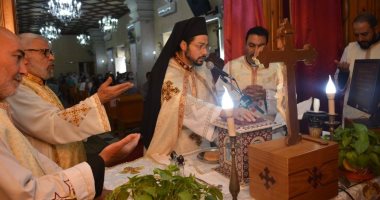 نائب بطريرك الكاثوليك يترأس قداس افتتاح العام الدراسى فى الإسكندرية