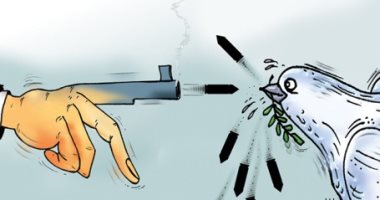 كاريكاتير صحيفة إماراتية.. حمامة السلام تواجه رصاص الانتقادات