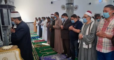 رئيس مدينة سمسطا ببنى سويف يفتتح مسجد الأنوار المحمدية .. صور 