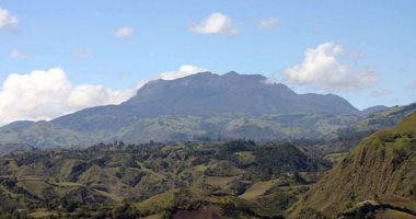 زيادة النشاط البركانى فى كولومبيا يثير قلق سلطات البلاد