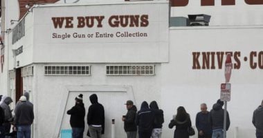 ارتفاع مبيعات الأسلحة فى كاليفورنيا يثير مخاوف الخبراء من زيادة الانتحار