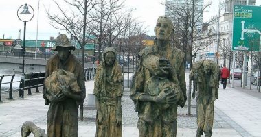 100 منحوتة عالمية.. "المجاعة" حكاية حزينة حدثت فى أيرلندا 