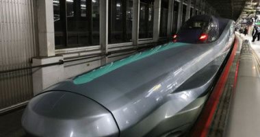 اليابان تختبر أحدث قطار طلقة "شينكانسن" بسرعة 400 كم فى الساعة.. فيديو وصور