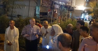 جهاز "القاهرة الجديدة"يقود حملة ليلية لإزالة الإشغالات بالمدينة.. صور