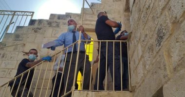 قوات الاحتلال الإسرائيلي تعتقل نائب مدير عام أوقاف القدس قرب باب السلسلة
