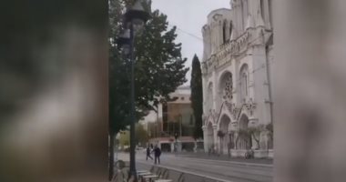 بث مباشر ..من موقع حادث الطعن قرب كنيسة نوتردام في نيس جنوب فرنسا