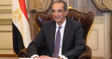 وزير الاتصالات يكشف تفاصيل مبادرة "بناة مصر الرقمية"