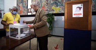 غلق باب التصويت فى الاستفتاء على التعديلات الدستورية بالجزائر