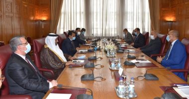 الأمين العام للجامعة العربية يستقبل رئيس البرلمان العربى الجديد
