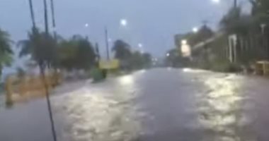 إعصار إيتا يغرق شوارع نيكاراجوا في الأمطار والفيضانات.. فيديو