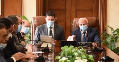محافظ بورسعيد يستقبل الرئيس التنفيذى للهيئة العامة للاستثمار 