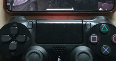 طريقة توصيل وحدة تحكم PS4 بهاتفك الأيفون 