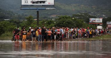 صور.. العاصفة إيتا تدفن 150 منزلا في قرية بجواتيمالا وتقتل 100 شخص